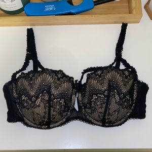 Very sexy lace bra - Adore me